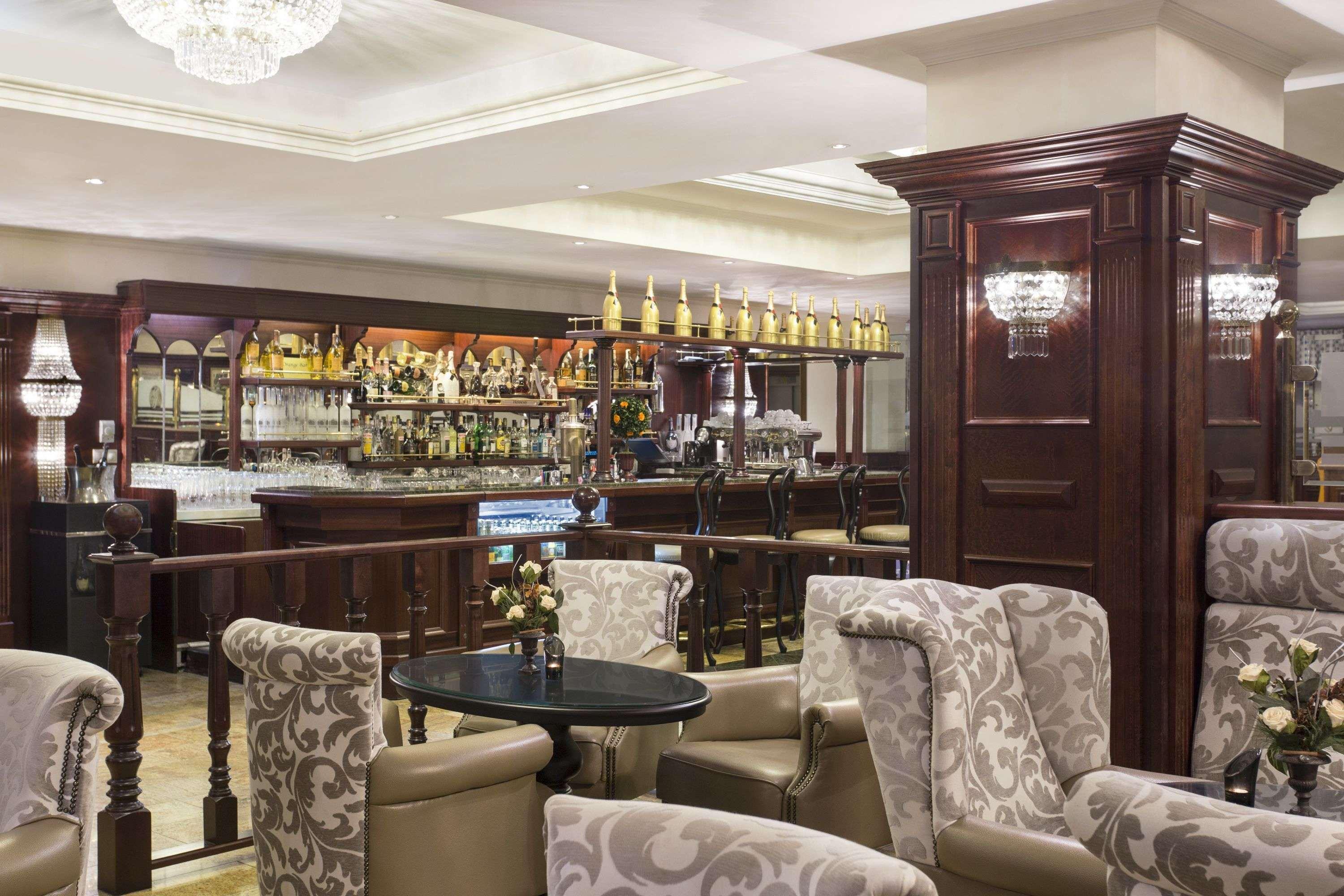 Ramada Hotel & Suites By Wyndham Bucharest North Ngoại thất bức ảnh